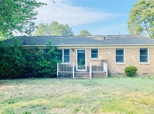512 Frazier Dr, Sanford, NC 27332