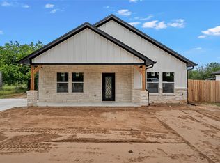 1415 Cloverleaf Rd, Waco, TX 76705