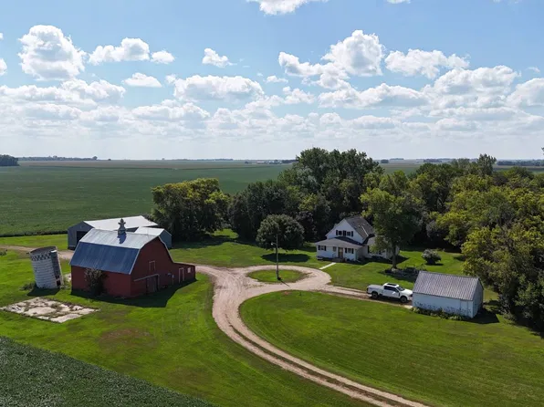 1425 40th St NW, Holloway, MN 56249