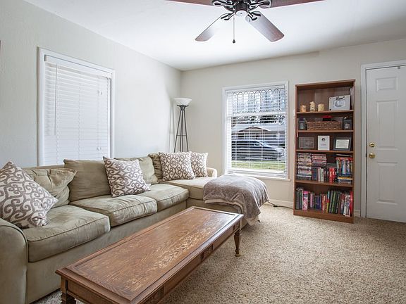 2nd image of 2228 W Kiernan Ave