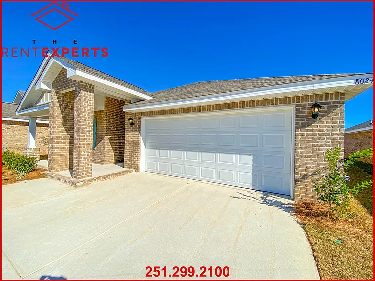 8024 Irwin Loop — Photo 3