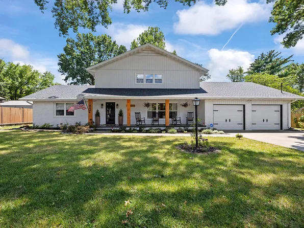 102 W Bennett Street, Nixa, MO 65714