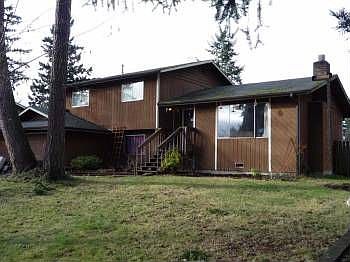 2nd image of 12624 215th Avenue Ct E
