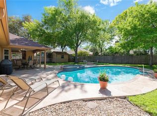 9013 Marthas Dr, Austin, TX 78717