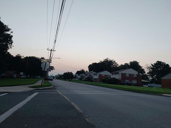 4th image of 2453 Weir Rd