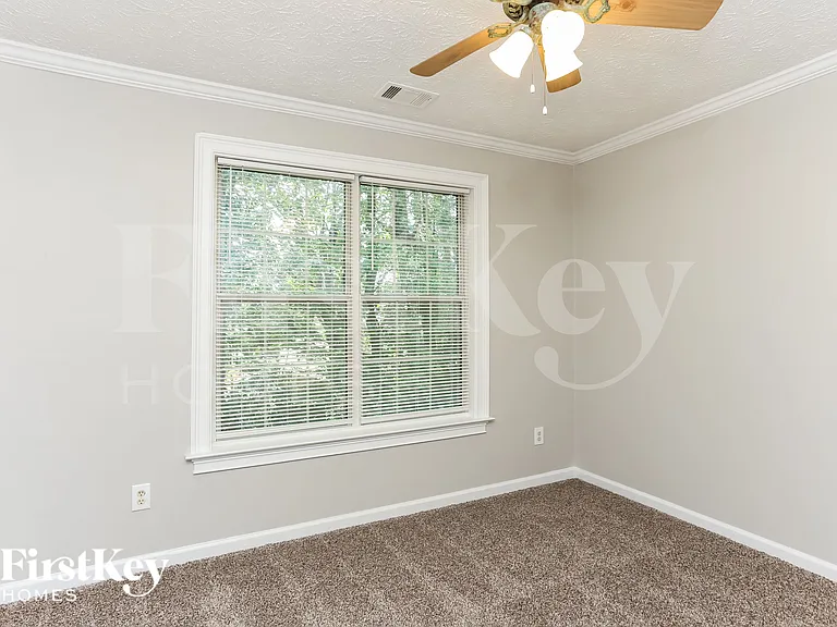 1270 Summit Point Ln — Photo 12