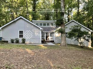 431 Cricket Hill Trl, Lawrenceville, GA 30044