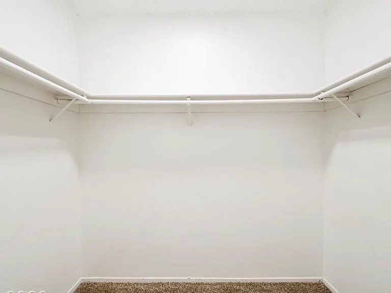 4405 McBride Dr — Photo 12