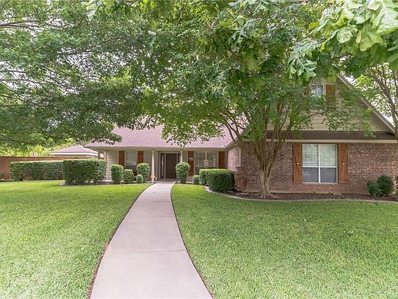 2nd image of 212 Cypress Springs Dr