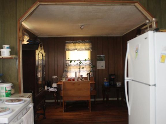 5th image of 106 Leer St