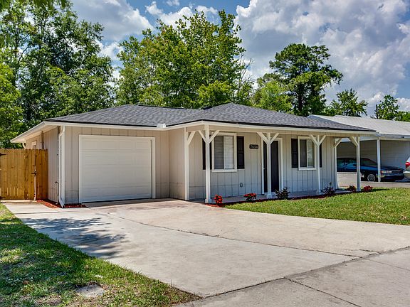 2nd image of 7654 Club Duclay Dr
