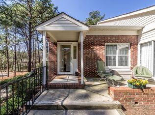 18 Pinehurst Mnr APT A, Pinehurst, NC 28374