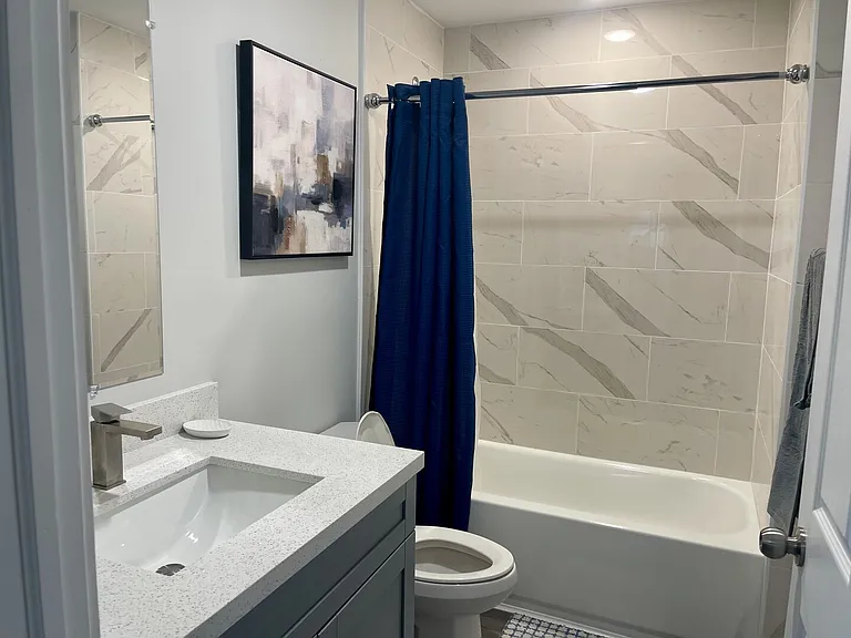 NW 1st Pl — Photo 21