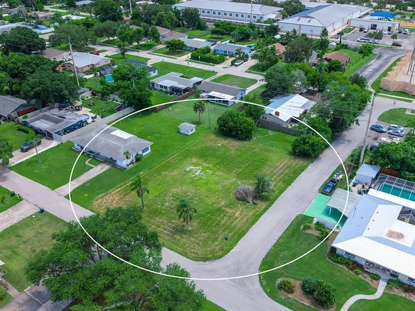 2110 SANDRALA DRIVE LOT 1, SARASOTA, FL 34231