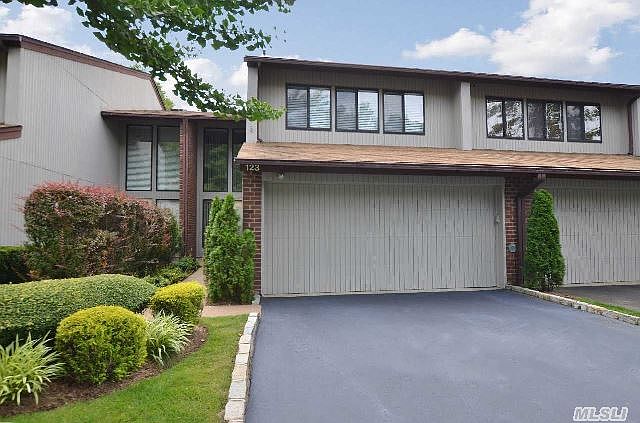 1st image of 123 Foxwood Dr