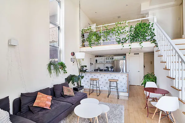 Rented by Compass | media 2