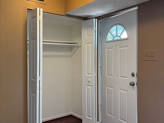 Entry Way Closet & Front Door