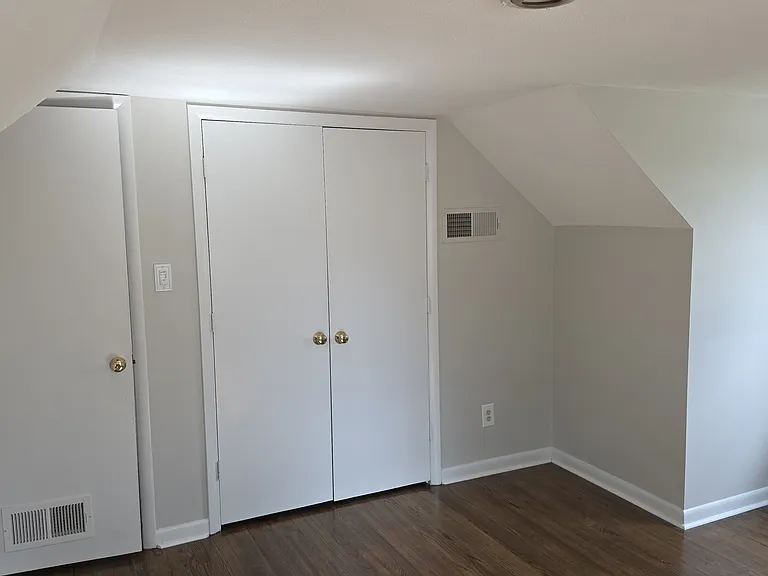 524 Country Club Dr — Photo 7
