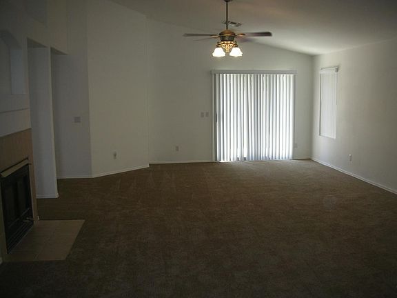 3rd image of 16216 N 162nd Ln