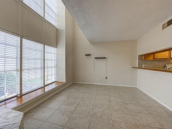 5th image of 2800 Jeanetta St APT 205