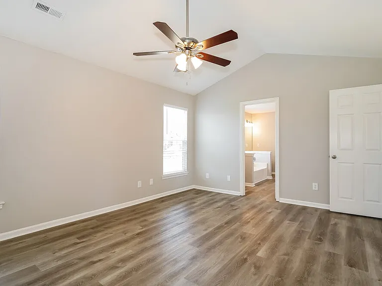 2909 Dairywood Ln — Photo 13