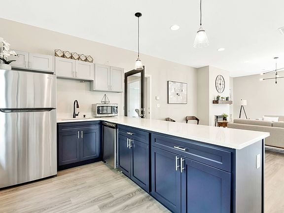 Clubhouse Kitchen
