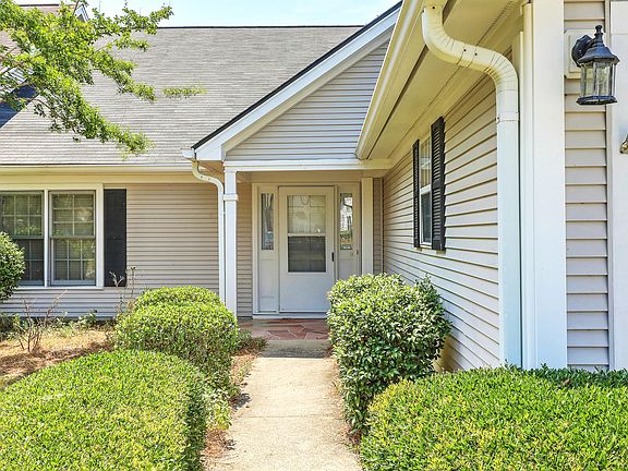 5th image of 9081 Delancey Cir