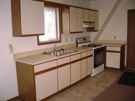 4th image of 22 1st Ave #1