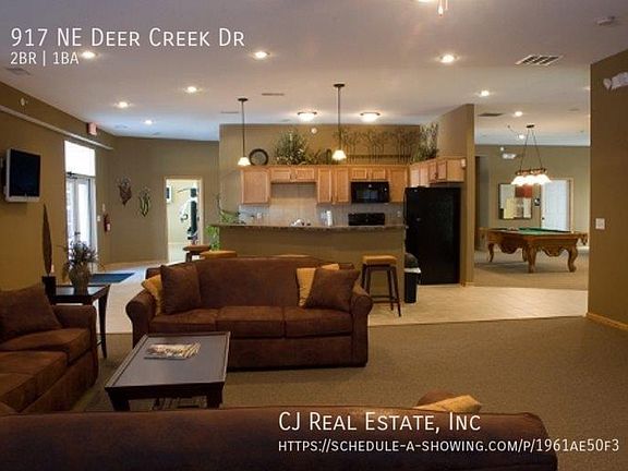2nd image of 917 NE Deer Creek Dr
