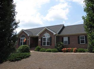 245 Surry Cir N, Pinehurst, NC 28374