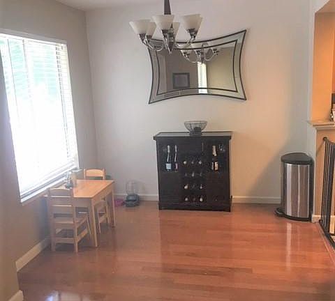 4th image of 7448 Oxford Cir