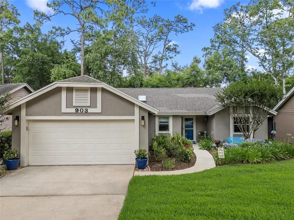 903 Oak Leaf Ct, Altamonte Springs, FL 32714