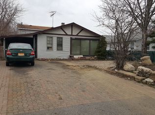 1322 North Ave, Round Lake Beach, IL