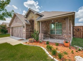 249 Wolf Dr, Forney, TX 75126