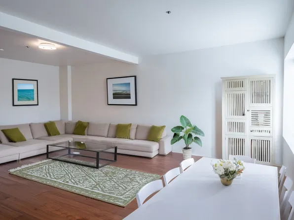 Pacific Crest Apartments