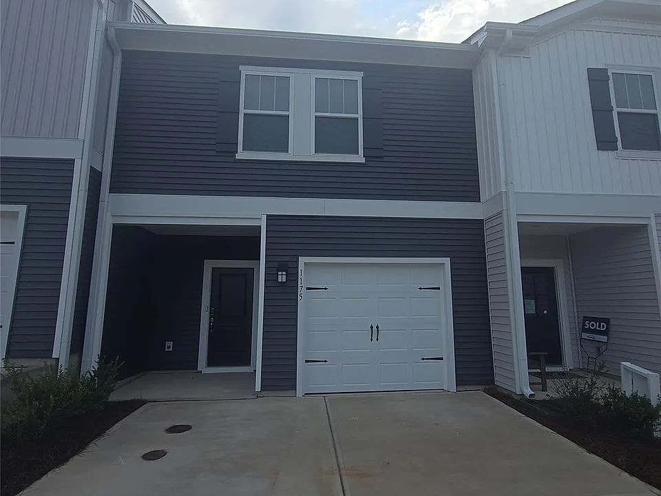 1175 Rosetta Dr