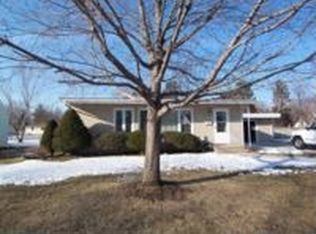 1719 Henderson Ave, Beloit, WI 53511