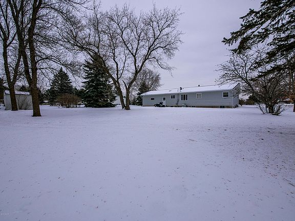 4th image of 1109 Donna Dr NW