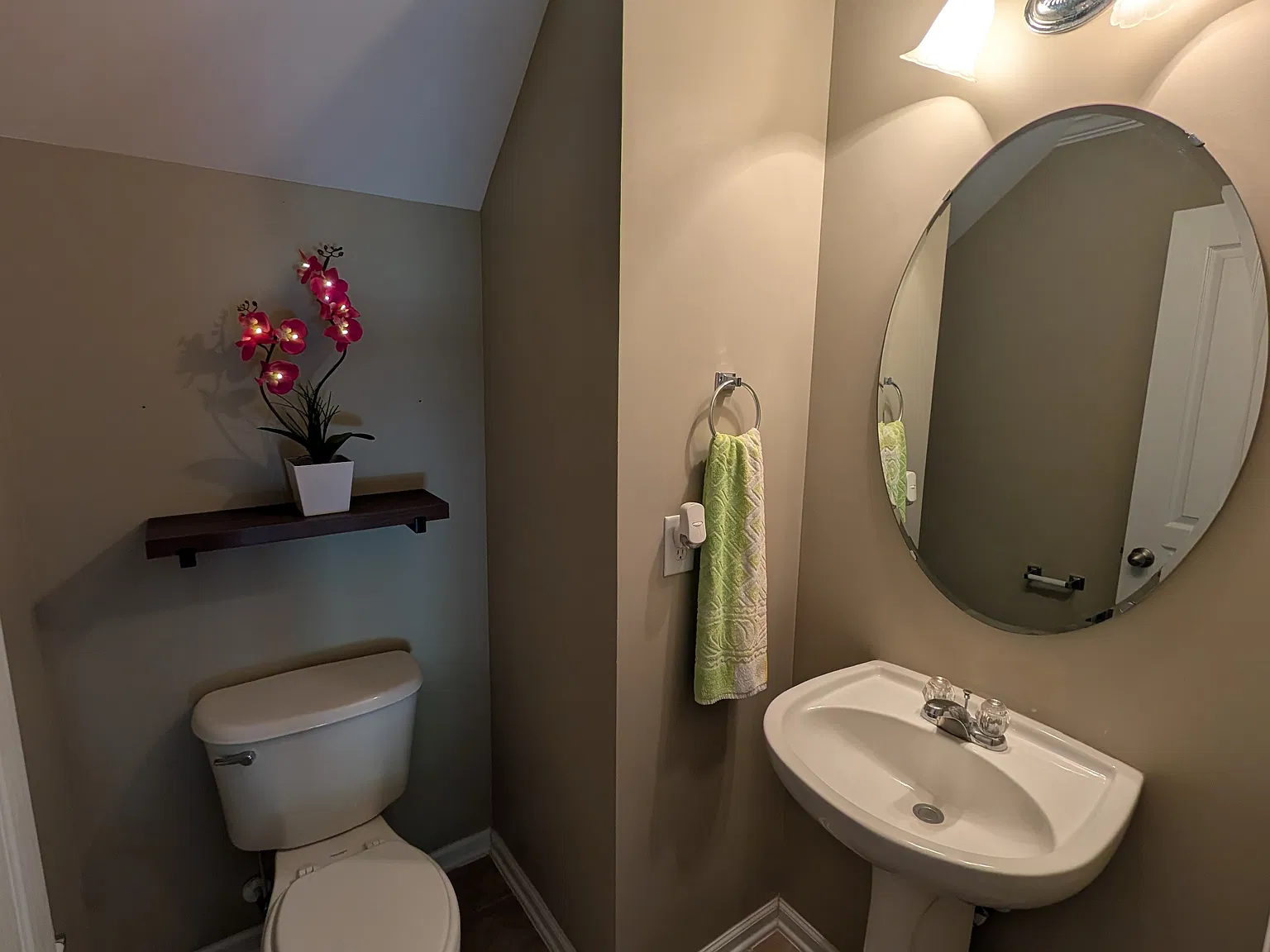 5706 Cameo Glass Way — Photo 4