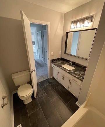 3rd image of 1149 E Johnston St