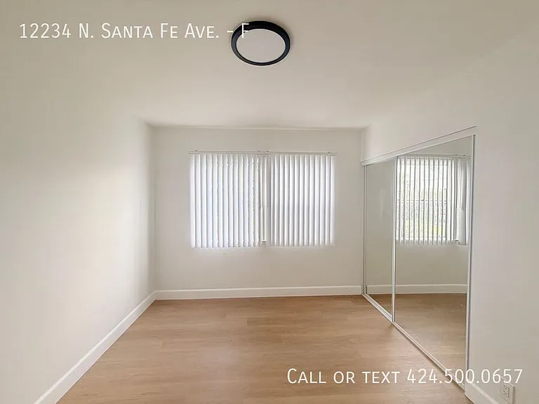 12234 N Santa Fe Ave #F — Photo 12