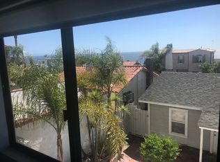 (Undisclosed Address), Manhattan Beach, CA 90266