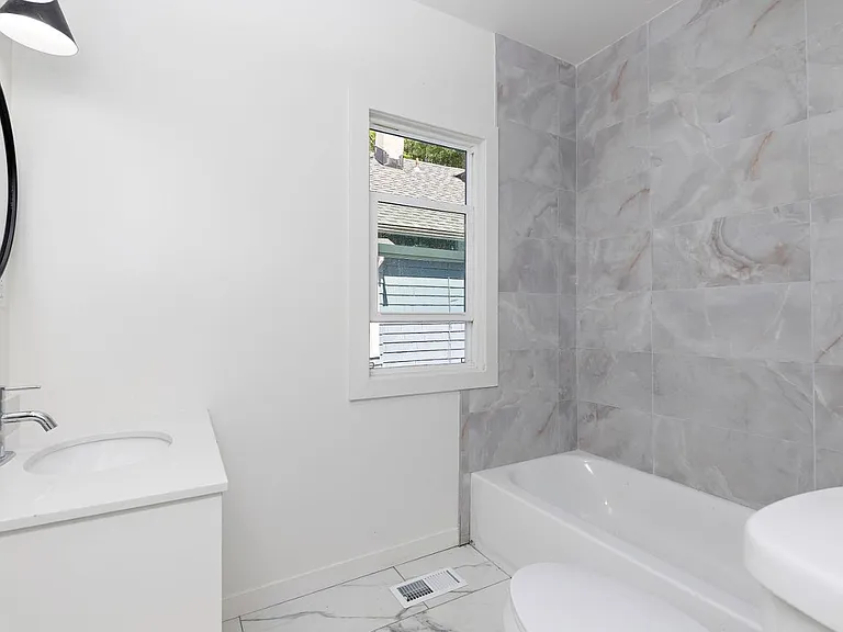 5531 Tracy Ave — Photo 12