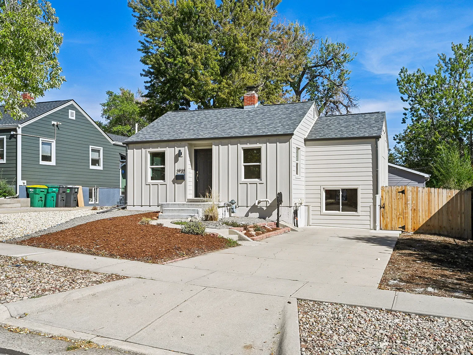 3 bed, 1620 sqft, $3,395 — Photo 2