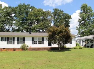 178 Manor Ln, Hiddenite, NC 28636