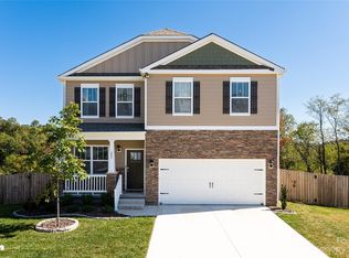 202 Marathon Ln, Candler, NC 28715