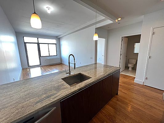 1st image of 836 Bergen St #438