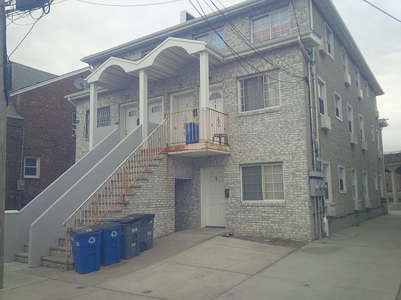 5th image of 318 Beach 86th St #1