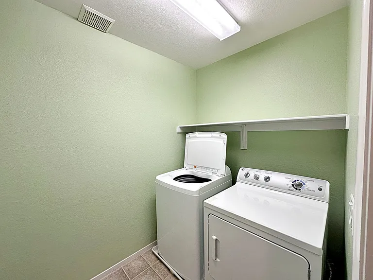 5241 Pendergrass St — Photo 24