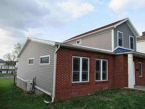 2nd image of 722 Sylvan Ave